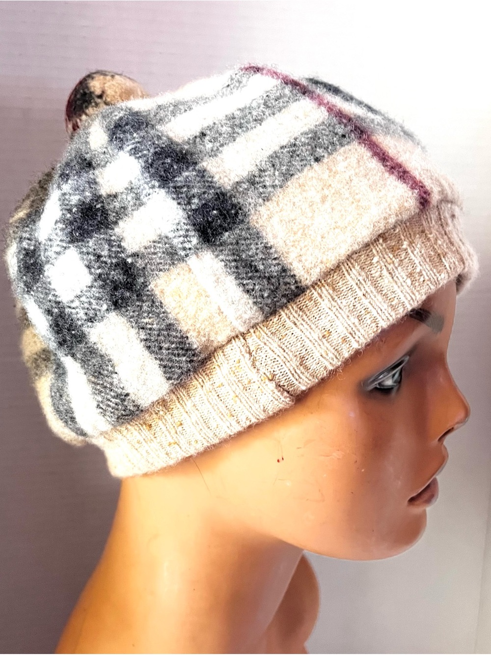 Burberry Wool Pom-Pom Beanie - Picture 7 of 11